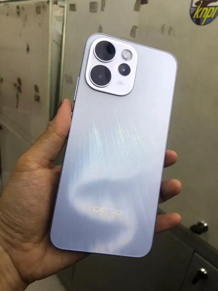 Second oppo Reno 15F 5G 8/256 Murah