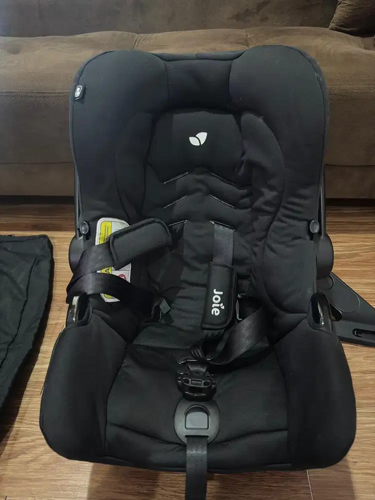 PRELOVED CAR SEAT JOIE LIKE NEW