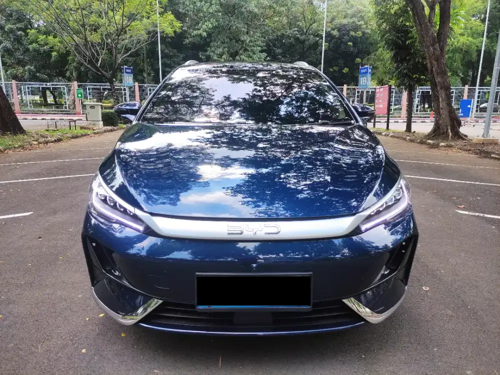 BYD M6 superior captein seat at 2025