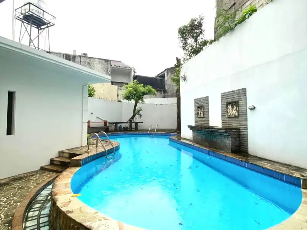 Disewakan Rumah Elite Bintaro Sektor 9 – LT 560 m², Private Pool, Siap Huni
