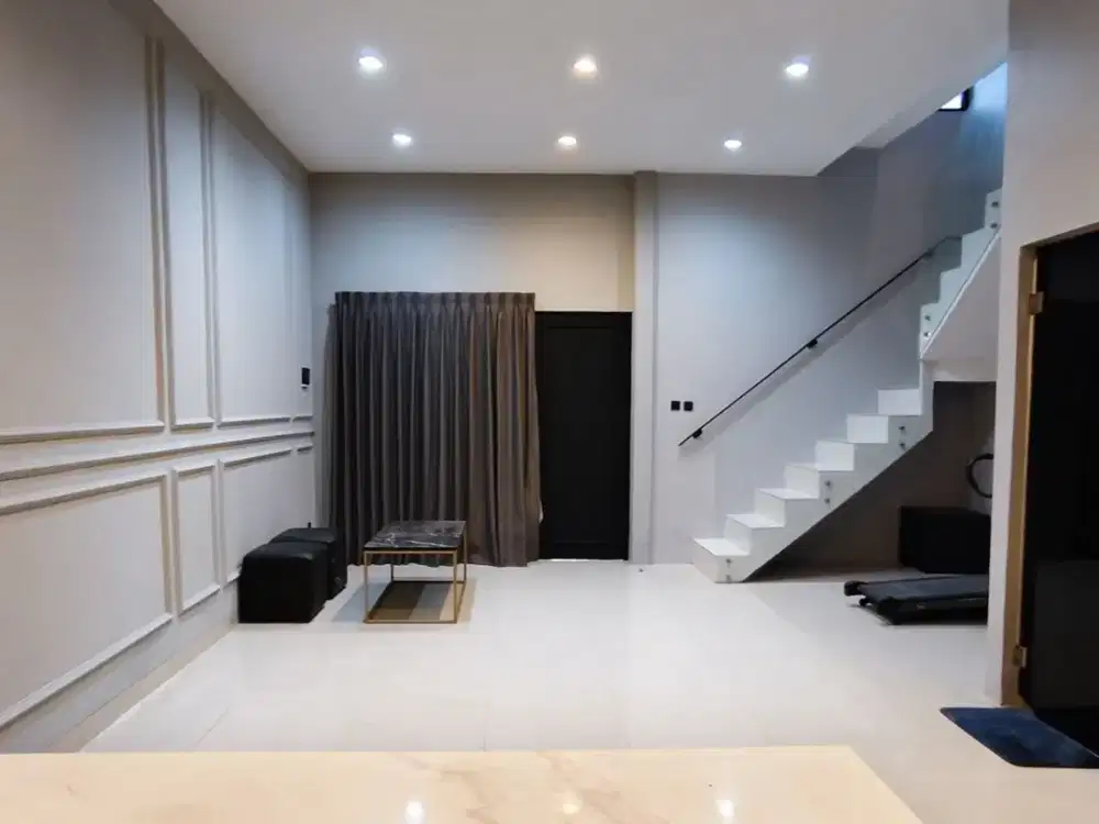 jual cepat harga murah 950 juta rumah 2 lantai di binong karawaci tangerang banten bangunan renov