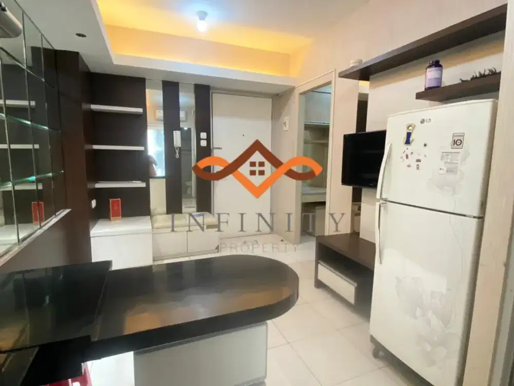 Sewa Apartemen Green Bay Pluit Tipe 2 Kamar Full Furnished View ke Kolam + 2 AC