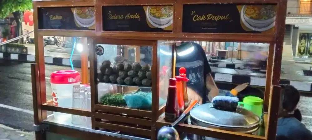 Dijual Rombong Bakso keliling