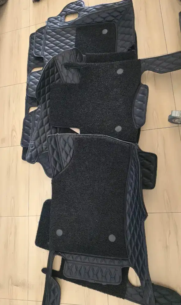 Karpet mobil  maxmat 7d  innova reborn at/matic