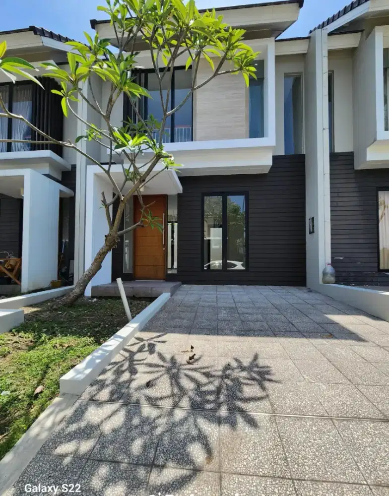 Jual BU rumah di northwest lake ng02.02