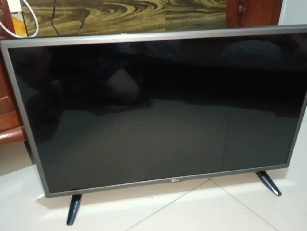 TV LED LG 32 inci Type 31LF510A