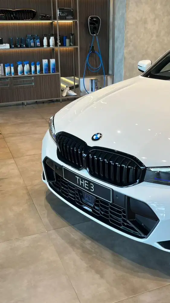 SPECIAL OFFER BMW 330i