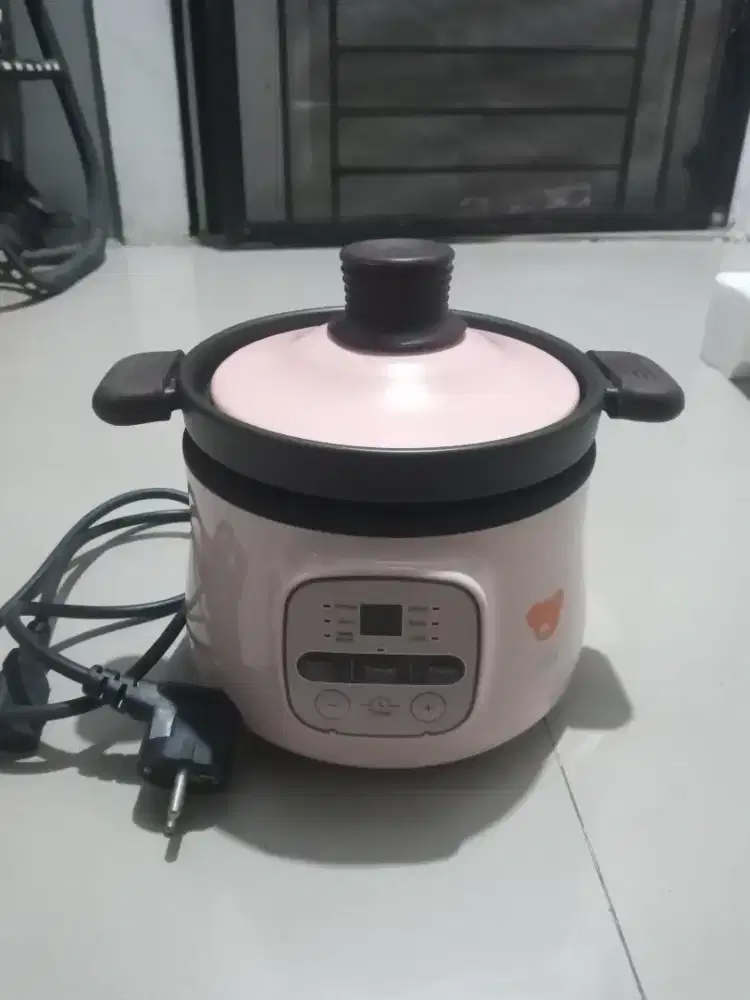 Slow Cooker Emily