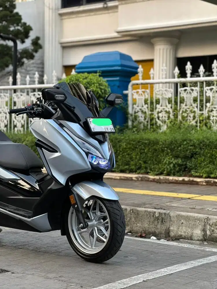 Honda Forza 250cc