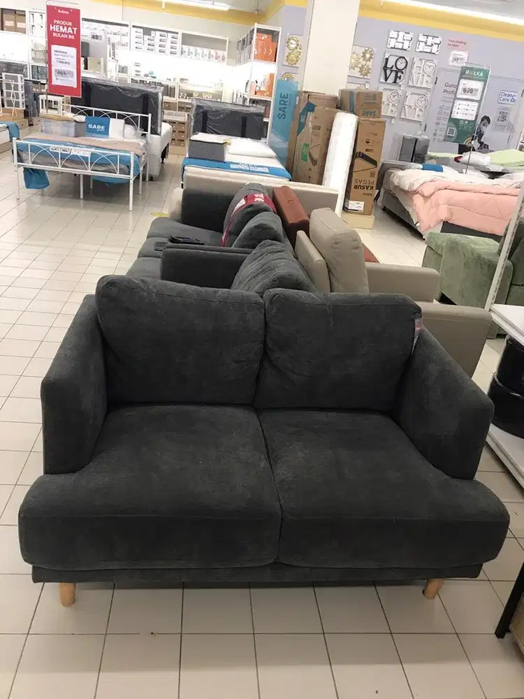 Selma Zuko Sofa Fabric 2 Seater - Abu-abu