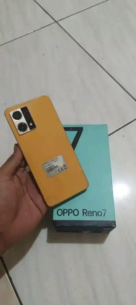 Oppo Reno 7 8+8/256