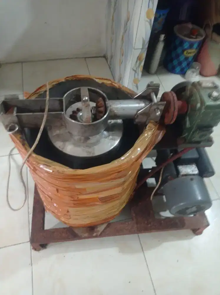 Mesin ice cream masih bagus