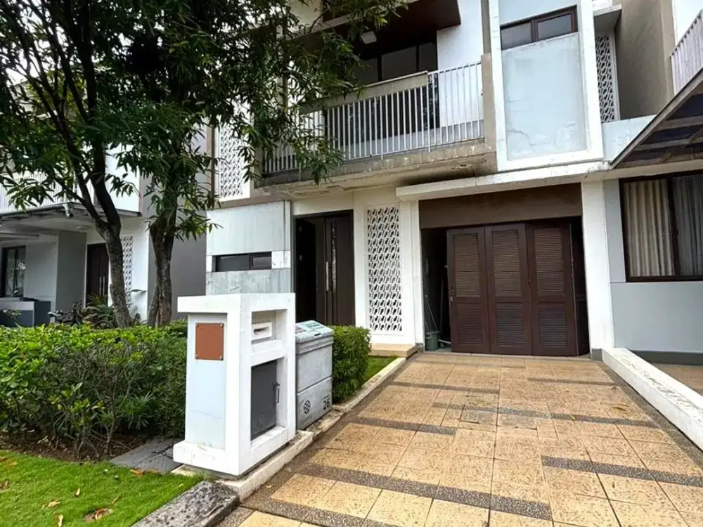 Rumah Bagus Strategis Perumahan Summarecon Gedebage Kota Bandung