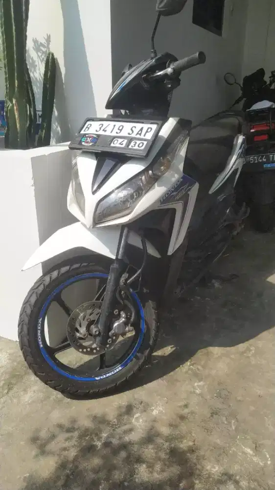 HONDA VARIO TEKNO KARBU TH 2011 MULUS STATER HIDUP SURAT KOMPLIT