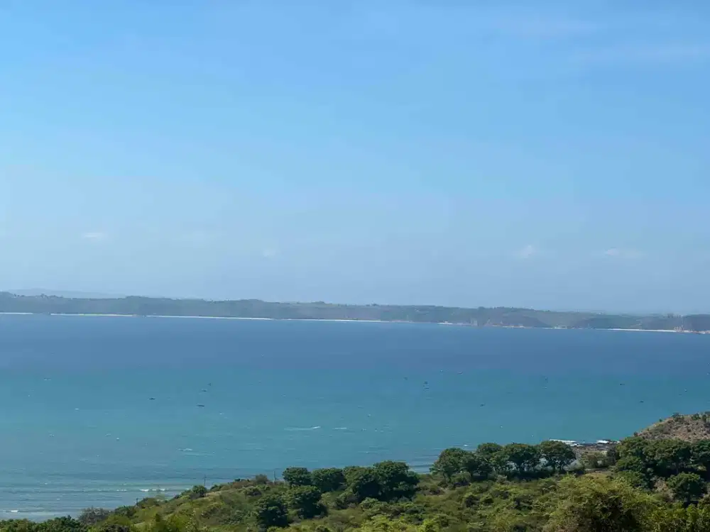 Dijual Tanah Premium Full View Laut Dekat Pantai Awang & Sokat, Lombok