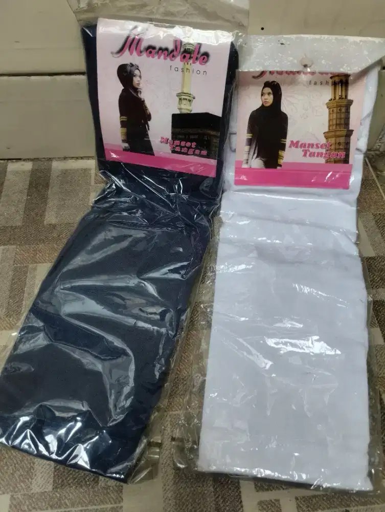 BORONGAN 2 PCS MANSET TANGAN KAOS