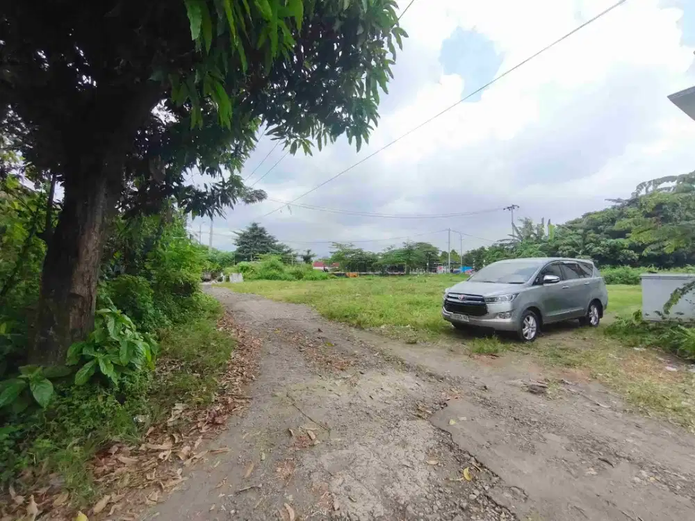 Tanah 534 M2 jalan baru Stadion Watubelah
