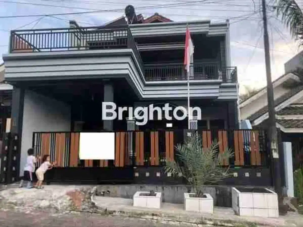 DIJUAL RUMAH CANTIK SIAP HUNI LOKASI TENGAH KOTA DALAM PERUMAHAN REGENCY AMAN NYAMAN HARGA NEGO