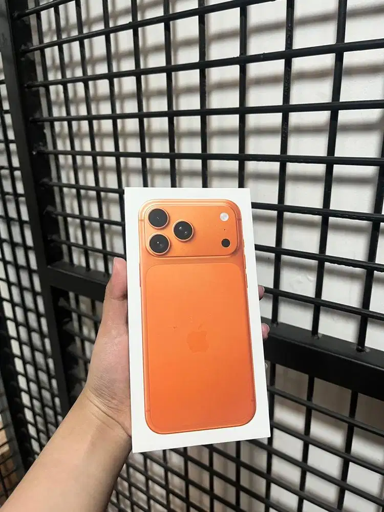 iPhone 17 Pro Max 1Tb iBox