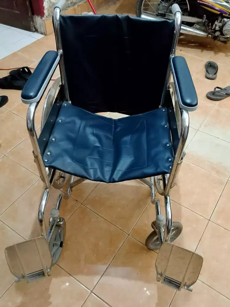kursi roda bekas