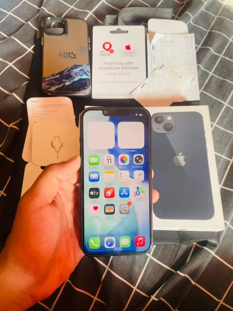 Iphone 13 128 gb ibox fullset garansi on