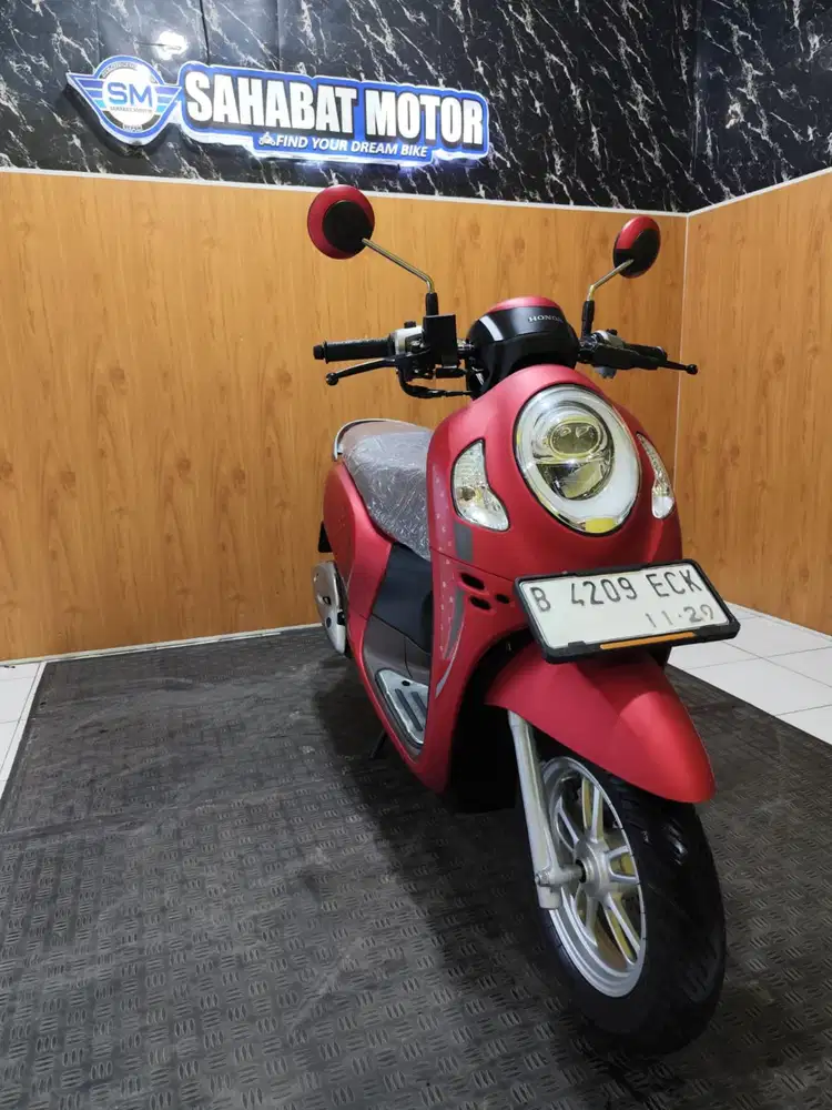 SCOOPY STYLISH TH 2024 SIAP PAKAI CASH/KREDIT/SHOPEE PAYLATER