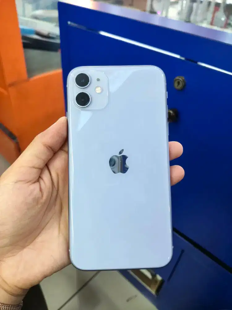 Seken iphone 11 64gb Garansi Apple internasional