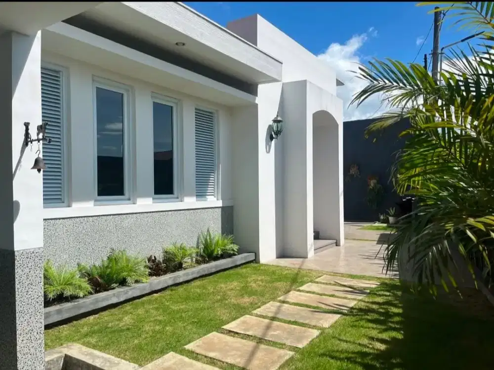 DIJUAL RUMAH MEWAH BANGUNAN BARU DI SETIABUDI REGENCY BANDUNG KAWASAN PREMIUM SEJUKA NYAMAN AMAN AKSES TOL PASTEUR