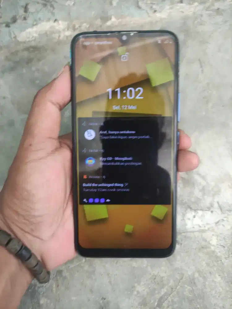 Advan G9 pro 6/64 minus signal