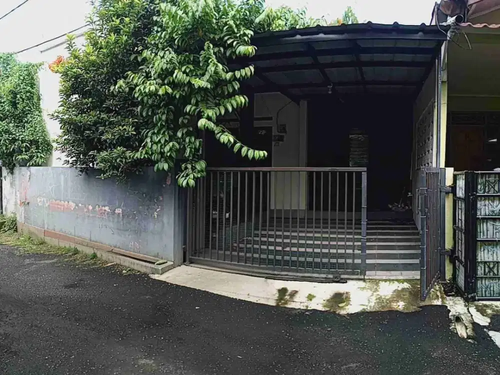 Dijual Rumah di Taman Yasmin