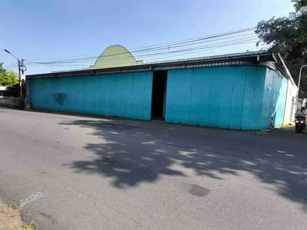 ruang usaha disewakan solo di Gilingan  Banjarsari Surakarta