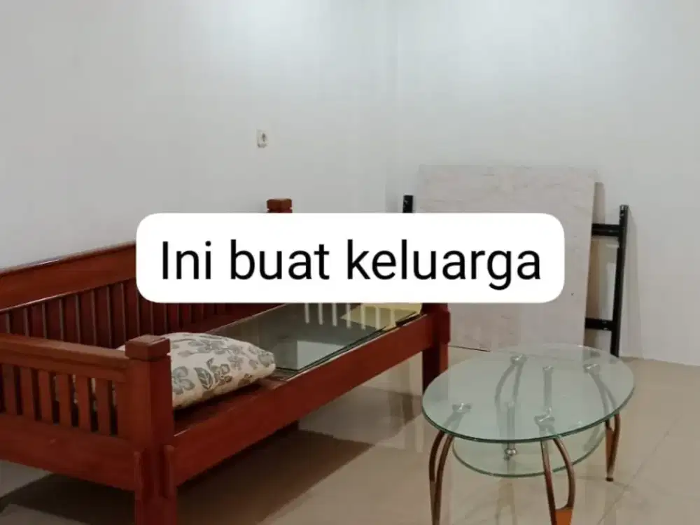 Rumah Strategis Semi Furnished di Cluster JGC Cakung