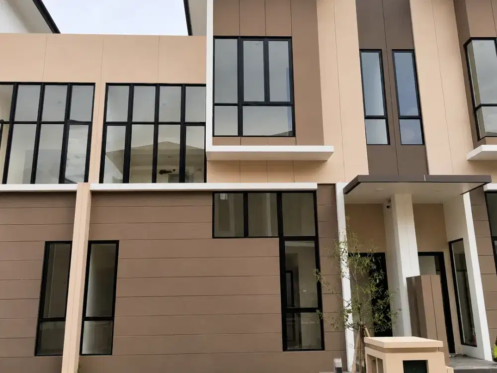 Rumah 2,5lt luas 8x14 112m type 4KT Cluster Matana JGC Jakarta Garden City