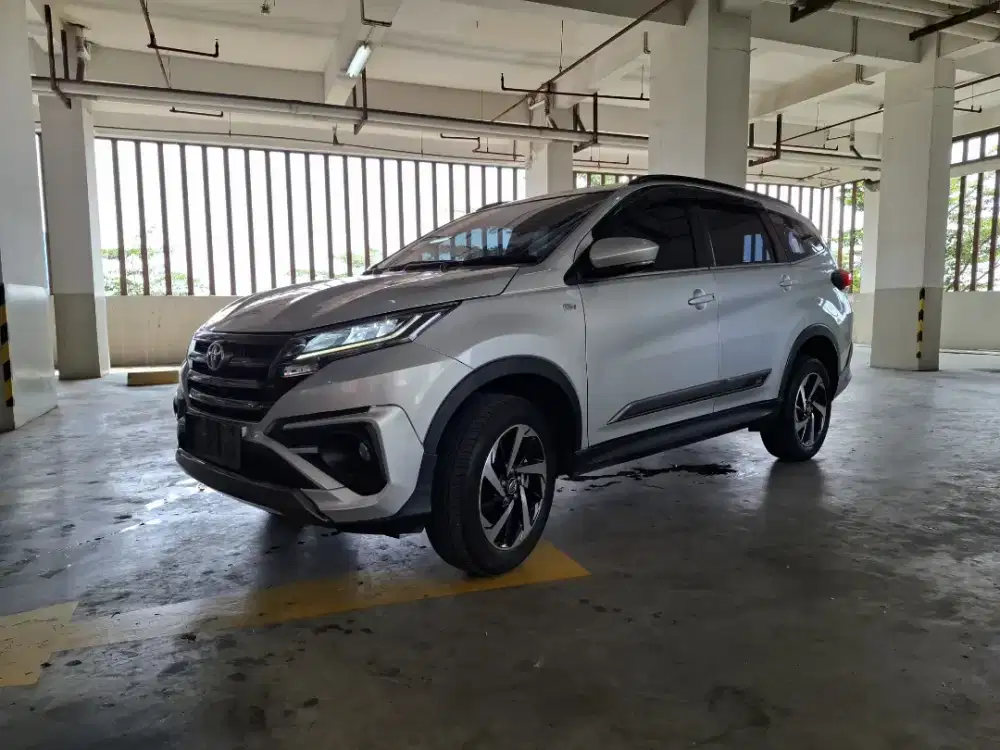 TOYOTA RUSH 1.5 AT GR SPORT