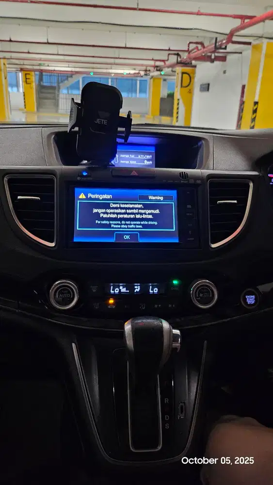 Honda CR-V 2015 Bensin