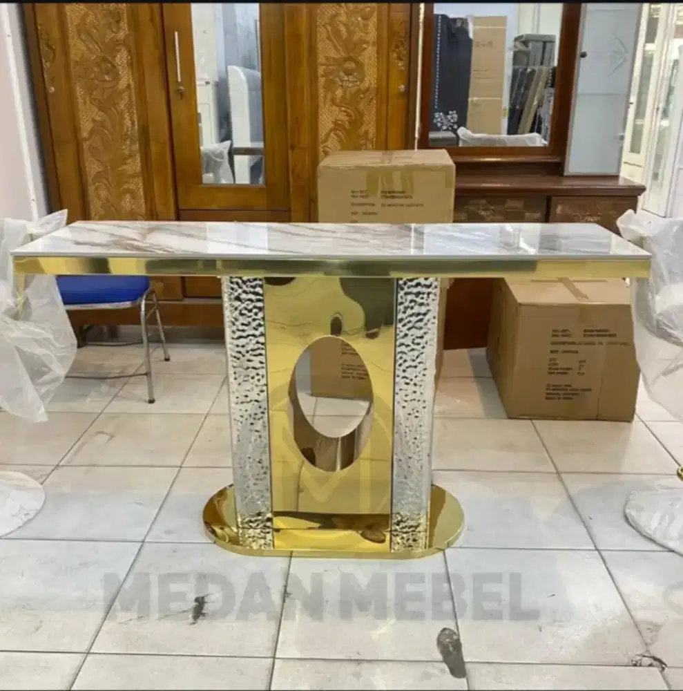 Meja Konsol Marmer Minimalis Modern Gold Elegan