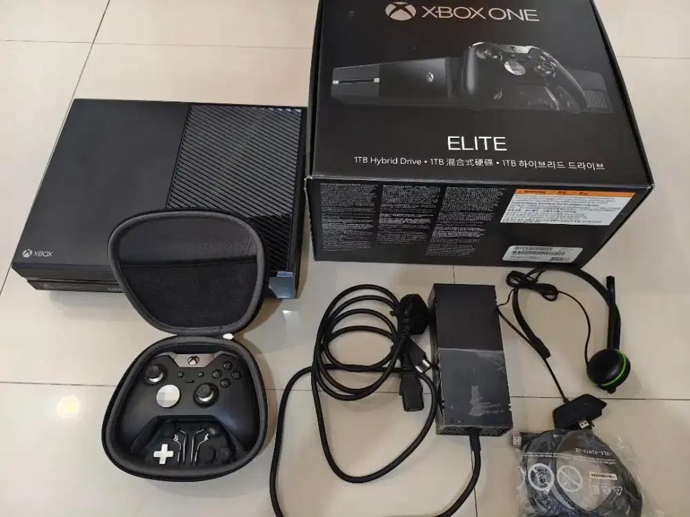 Xbox One Elite 1TB Fullset Like New