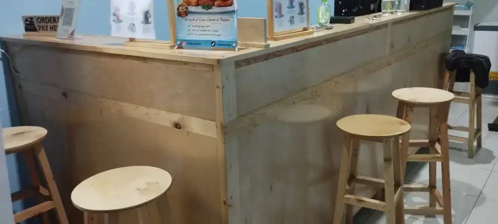 Meja Bar Jatilanda
