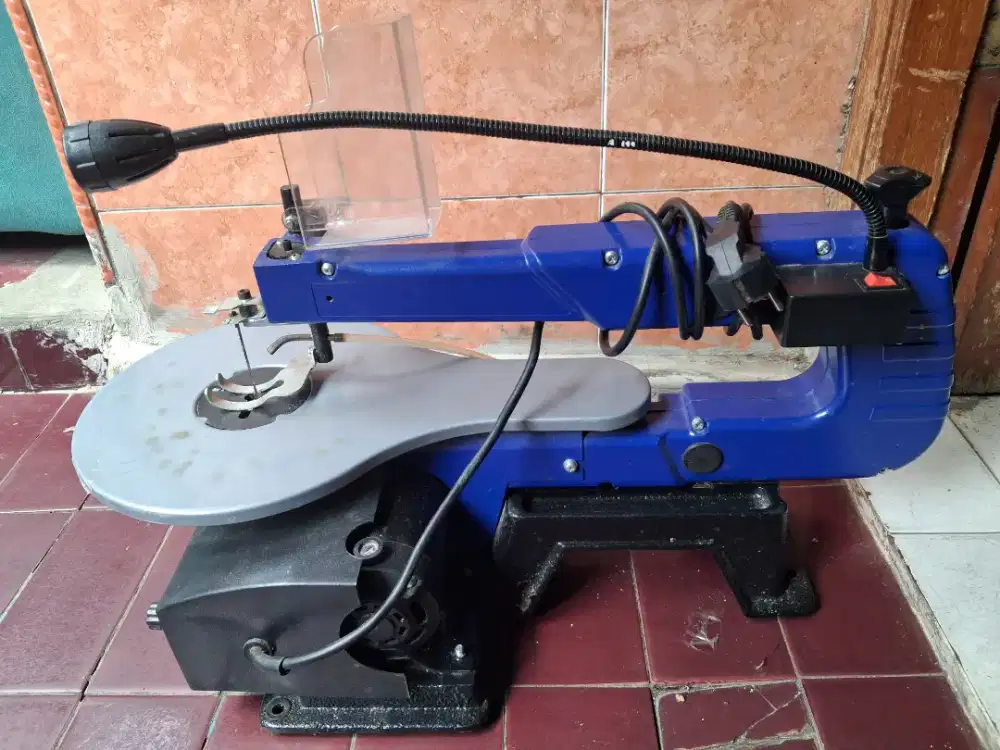 Scroll Saw Gergaji Ukir Listrik Mulus Like New 90% - 950rb Nego
