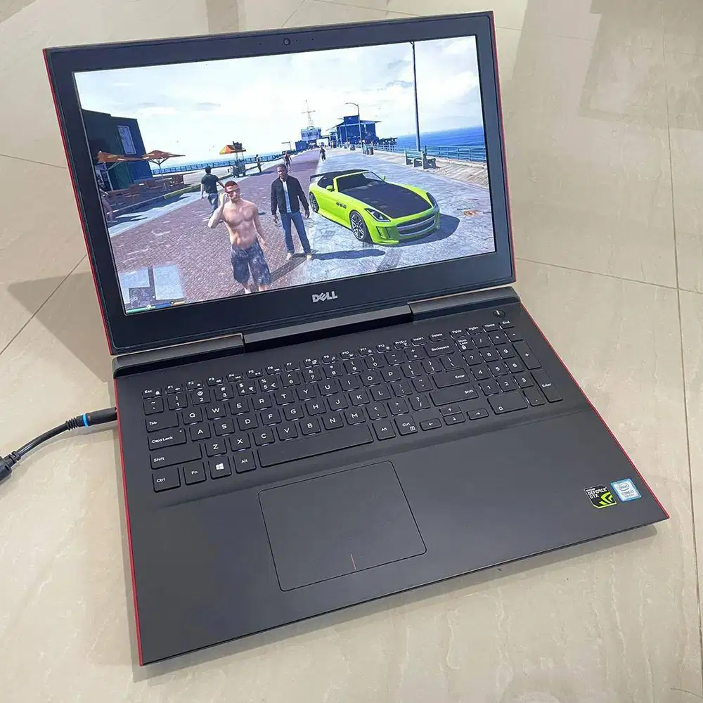 DELL GTX 1050Ti Core i7-7700HQ SSHD 1.1TB Laptop Gaming MURAAH !!!