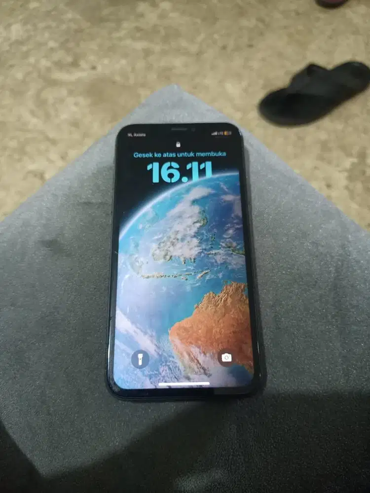 Iphone xs 64gb.