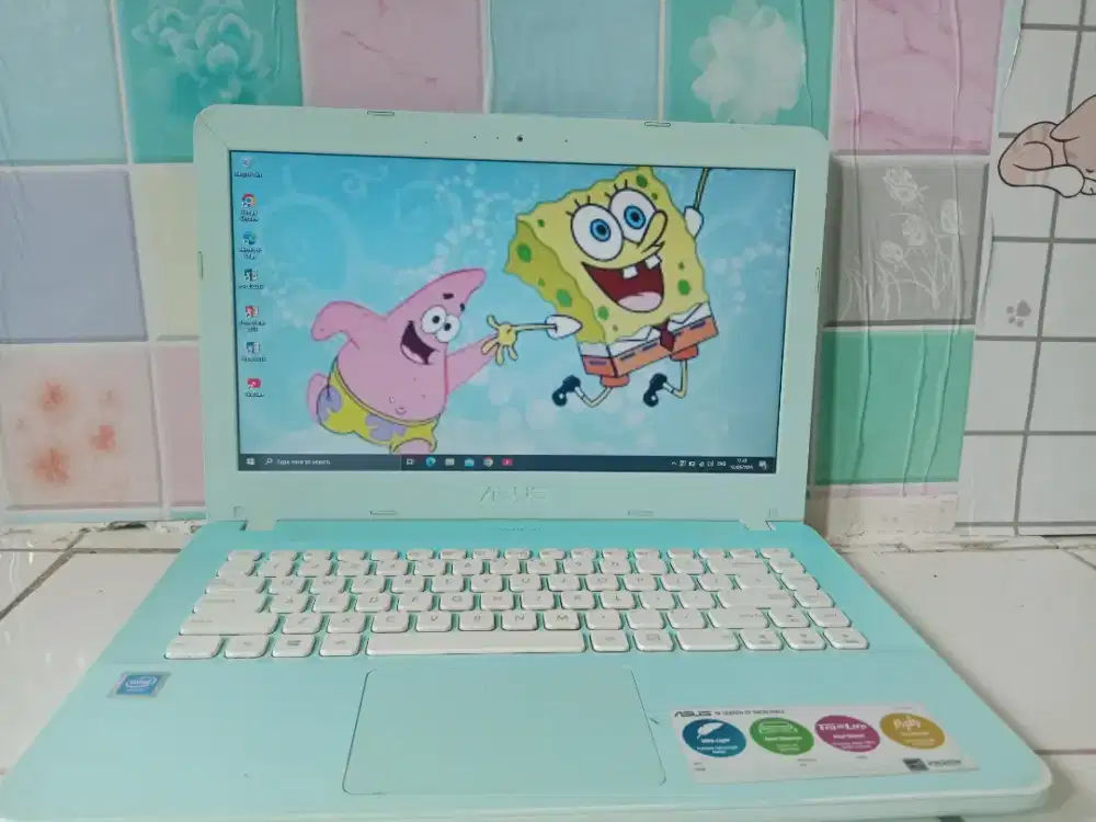 Dijual cepat laptop asus