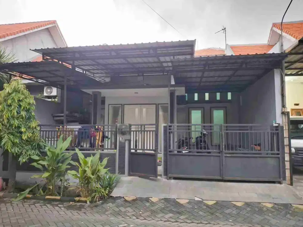 Jual Cepat Rumah Minimalis Strategis Murah Nyaman Masjid Al Akbar di Puri Taman Asri