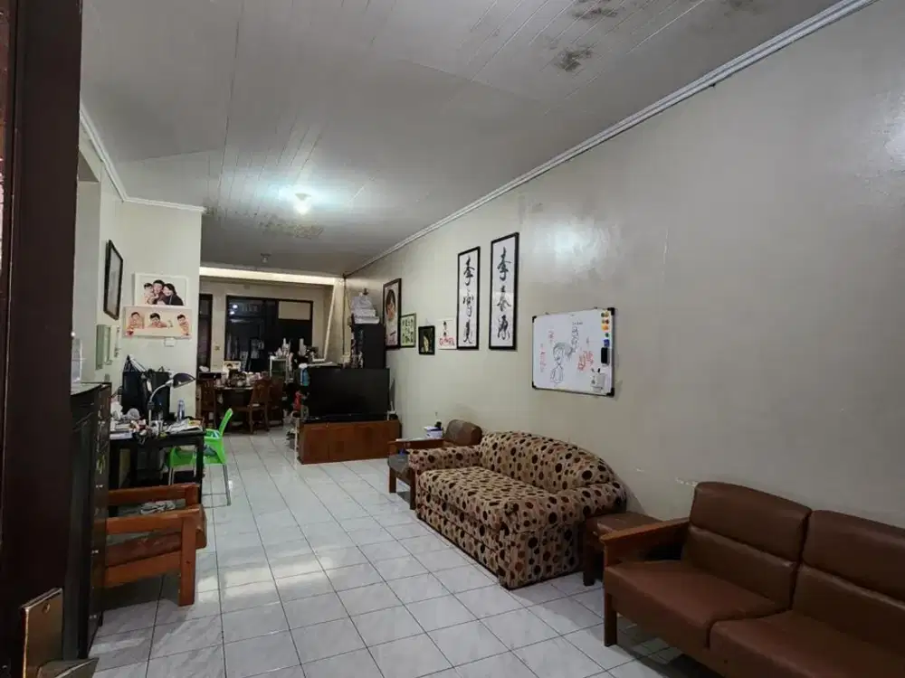 DIJUAL RUMAH 2 LANTAI CIBADUYUT LAMA KOTAMADYA BANDUNG HUNIAN NYAMAN DAN STRATEGIS