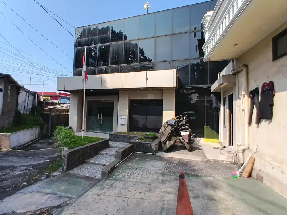 JUAL CEPAT KANTOR BEKAS BANK BPR JL RAYA CIMAHI - BANDUNG
