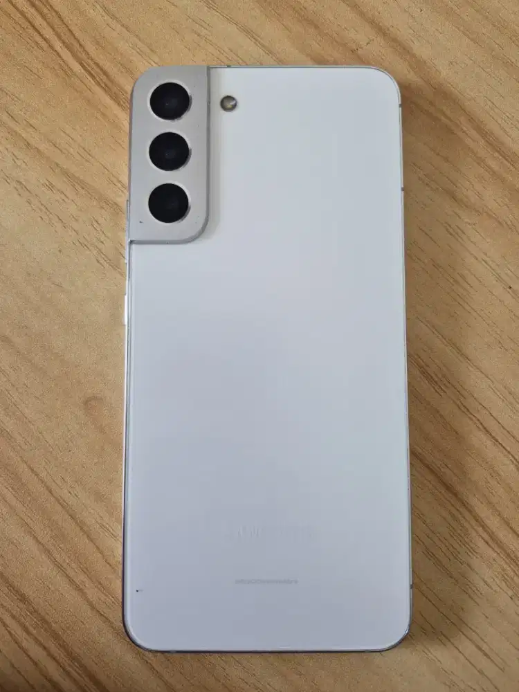 Samsung sein s22 plus s22+ 256gb white