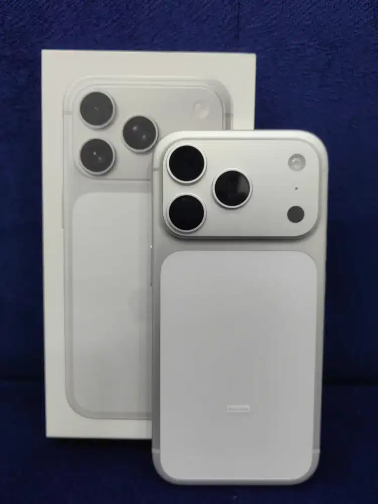 IPHONE 17 PRO 256GB SILVER