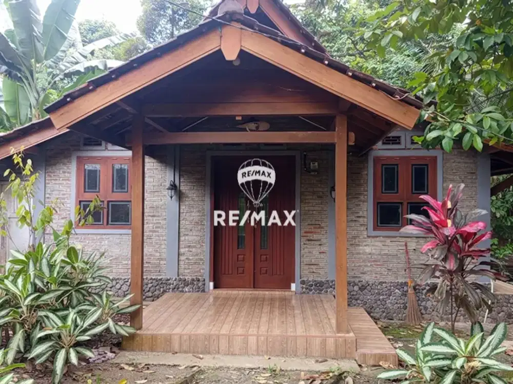 DIJUAL VILLA ASRI DEKAT DESA ADAT KEMIREN – BANYUWANGI