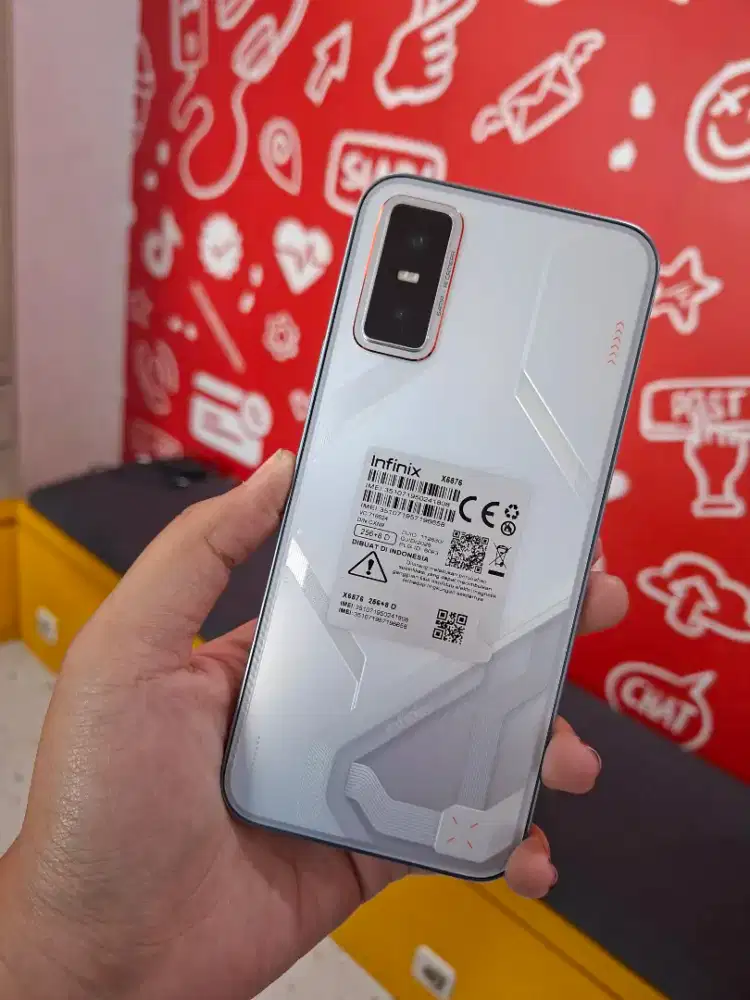 Handphone infinix GT 30