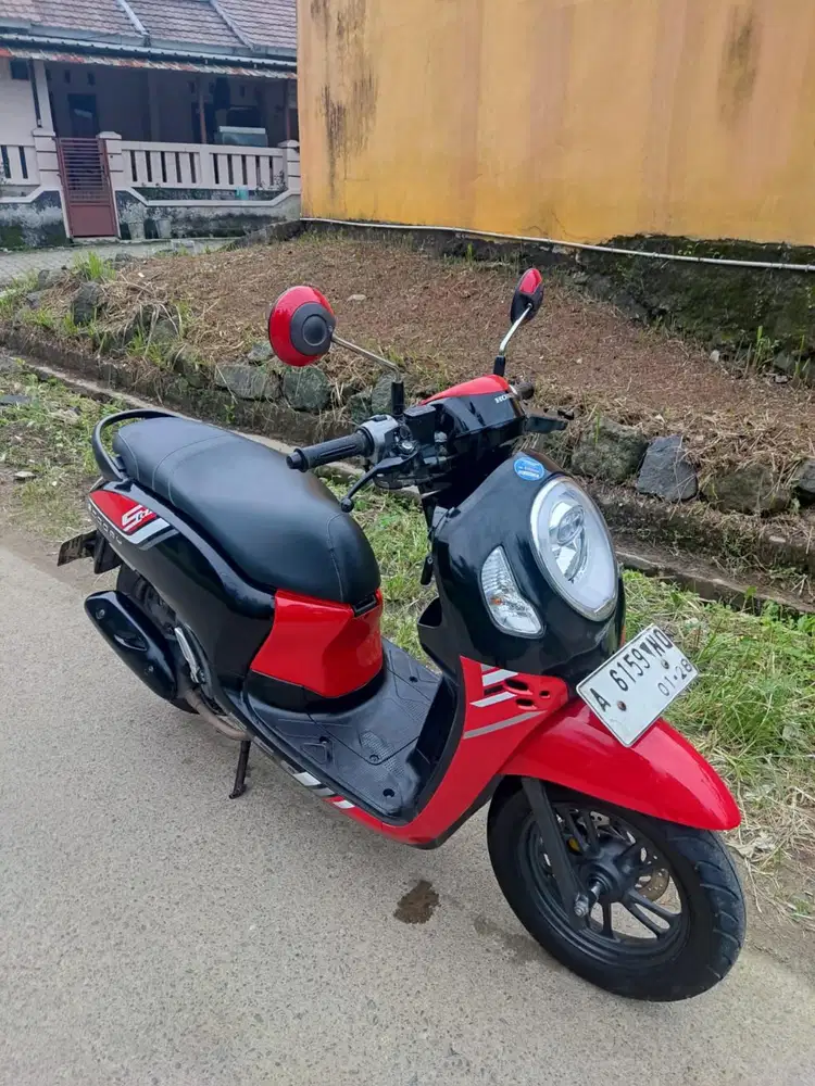 Honda Scoopy 2022